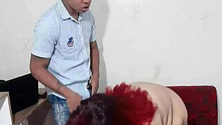 Colombian secretary allows boss to fuck her