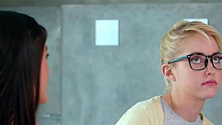 Girlsway - Nerdy Lesbian Girls Chloe Cherry, Kendra Spade, Aspen Romanoff Fingerbang in Costume