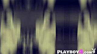 Sweet Redhead Tawny Swain Hot Striptease And Teen 18+ Showed Her Perfect Body