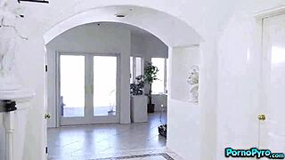 I watch puta karma rx bang three big black artists with huge cocks.