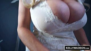 kelly madison showing off her big tits