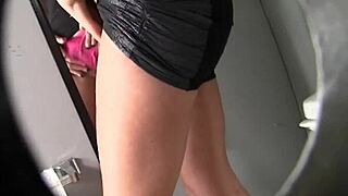 Oh Yeah, Darcy Tyler Gives Sloppy Blowjob at Glory Hole!