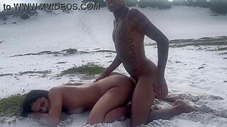 man, left brazil just to bang a hot chick in greece!