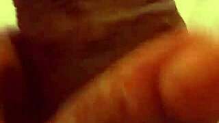 built9 needs a white bottom who loves cock