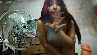 pero que pajero inmundo que sos bue veni la tia te ayuda con ese micropene