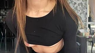 Fit Ellie Leen reaches intense orgasm through masturbation