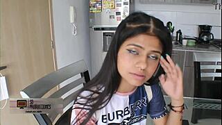 Compañero De Clase Quiere Tener Sexo En Vez De Estudiar - Porno En Español.