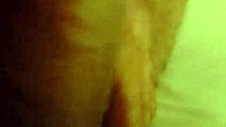 built9 needs a white bottom who loves cock