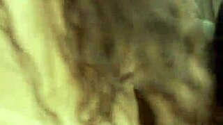 Invite redhead friend to tan, eat pussy