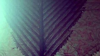 Elza Kom's Nylon Tights Fetish Drives HUGE ASS Worship CRAZY