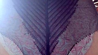 Elza Kom's Nylon Tights Fetish Drives HUGE ASS Worship CRAZY