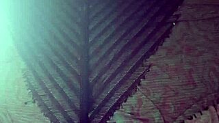 Elza Kom's Nylon Tights Fetish Drives HUGE ASS Worship CRAZY