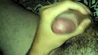 I can't stop touching myself in this solo vid!