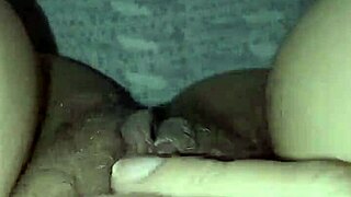 Hey, check out this sensual milf with hairy pussy open 😏