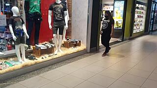 Have you seen a mini pussy in shopping? I found a girl with the tiniest pussy ever, so delightful 😍