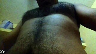 Hey, what do you think of Mayanmandev’s shaved sexy look?