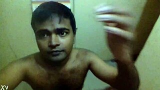 Hey, what do you think of Mayanmandev’s shaved sexy look?