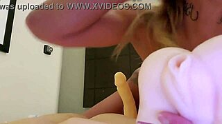 i'm loving sexy emy angel's beautiful ass and pussy