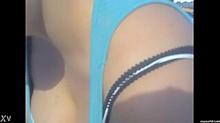 Hidden Cam Downblouse Spying HQ