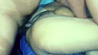 hot desi alisha bhabhi shows curvy body