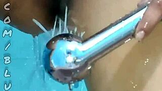 Hey, I’m flashing my pussy for you. Dirty or clean, what’s your pick?