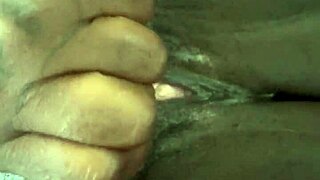 Play with me in this fun game