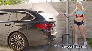Titty fucking busty bikini car wash hottie!