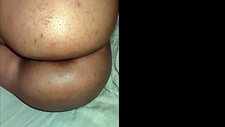 hey teen with huge ass, ready for daddy's ass licking and creampie?