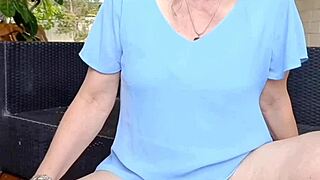 maturemons shows off my gaping pussy with spread legs, just wild.