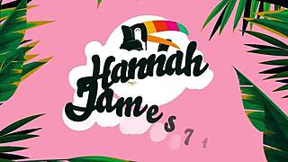 Hannahjames710 tries on her top 4 favorite bikinis.