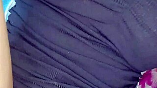 Perfect body teen riding boyfriend creampie pussy