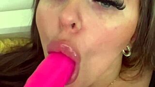 My slutty girlfriend gets too horny to be at home