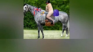 Zea812's latest UPDATE: crossdressing homemade fun on APR 13 2025