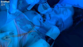 MILF Expert In Barefoot Footjobs And Deepthroat.