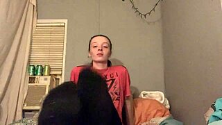 Those dirty white girl feet are irresistible!