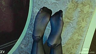 Sexy Goddess Teases With Pantyhose Feet