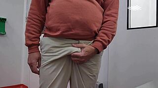 Back at the hospital, I drop my pants for a bold public handjob. Waiting for that sexy nurse fuels my outdoor solo thrill.