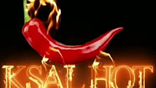 A Safada Da Danny Hot Chama Dois F�s Neg�o Para Fuder Firme A Bucetinha Dela