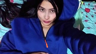 Hey, that hot curvy nanny with huge tits craved my cock right when I got home, real homemade vibes 😏🍑