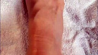 showing my petite latina feet to followers while talking about toe fetish?