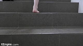 Xempire - Girlfriend Lures Into Bathtub Encounter