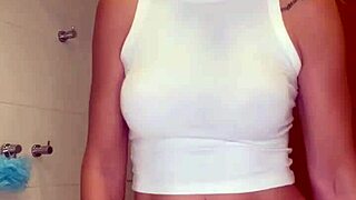 ALINEFLAVIO Blonde Cutie Shines in Amateur Update 110 with Stunning Beauty