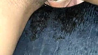 i waited in line at the swingers house and let everyone participate in the gloryhole