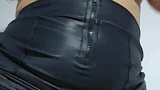 I strut in this skirt on the street to tease old men loving young vibes 😏