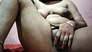 Indian Stripper Performs Huge Tits Striptease