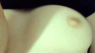 Oh my god, her tight pussy is fucking amazing in amateur video