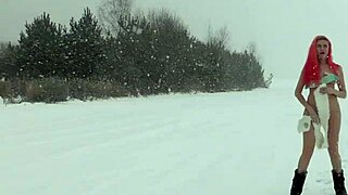 Outdoor Exhibitionists Cool Down