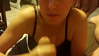 i sucking on a uncut cock