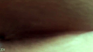 morenita explores her body