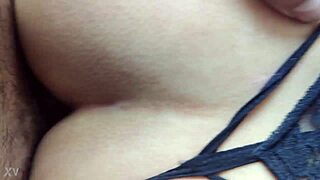 morenita explores her body